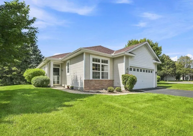 Photo 1 of Single family home for sale at 14795 Bloomfield Cir, Rosemount, MN 55068 | MLS# 7100127 | Listing updated on 2026-09-15