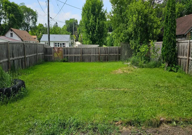 Photo 2 of Single family home for sale at 414 W Maple Ave, Fergus Falls, MN 56537 | MLS# 7100331 | Listing updated on 2026-09-15