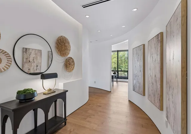 Photo 3 of Condo for sale at 1805 W Lake St #202, Minneapolis, MN 55408 | MLS# 7100384 | Listing updated on 2026-09-10