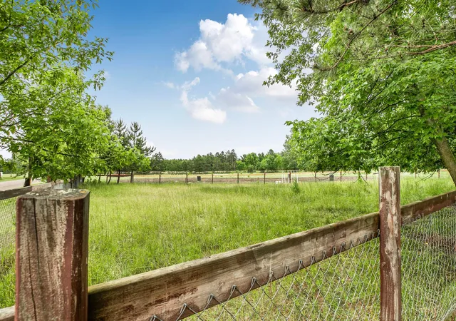 Photo 4 of Sale Pending at 5668 Brook Crk Rd, Brainerd, MN 56401 | MLS# 7100434 | Listing updated on 2026-09-10