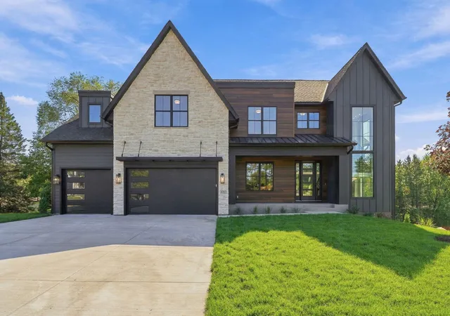 Photo 1 of Mansion for sale at 4317 Brigadoon Dr, Saint Paul, MN 55126 | MLS# 7101369 | Listing updated on 2026-10-08