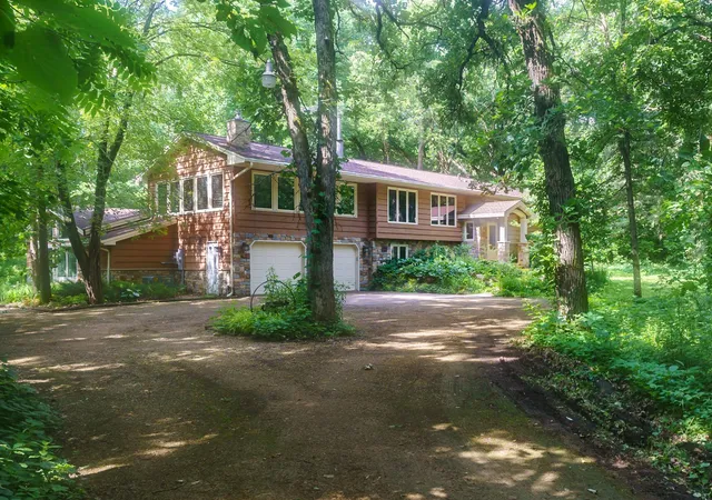 Photo 3 of Single family home for sale at 6340 Lamar Ave S, Cottage Grove, MN 55016 | MLS# 7101423 | Listing updated on 2026-09-15