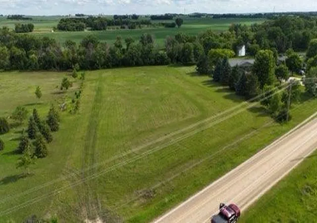 Photo 1 of Sale Pending at 30902 Cannon River Blvd, Northfield, MN 55057 | MLS# 7101521 | Listing updated on 2026-09-10