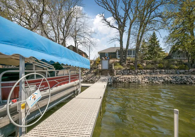Photo 3 of Sale Pending at 5715 Imhoff Ave Sw, Howard Lake, MN 55349 | MLS# 7101992 | Listing updated on 2026-09-11