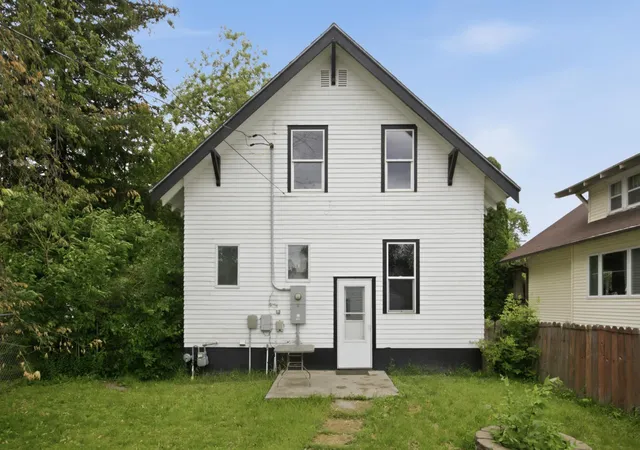 Photo 4 of Single family home for sale at 228 9th Street N, Breckenridge, MN 56520 | MLS# 7102067 | Listing updated on 2026-09-21