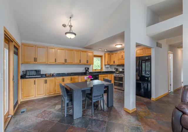 Photo 3 of Single family home for sale at 2840 Mayflower Ave, Hopkins, MN 55305 | MLS# 7102250 | Listing updated on 2026-09-10