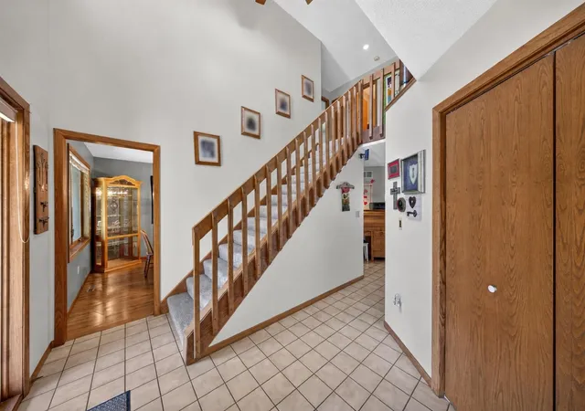 Photo 3 of Single family home for sale at 1116 Knoll Ct Nw, Rochester, MN 55901 | MLS# 7102560 | Listing updated on 2026-09-15