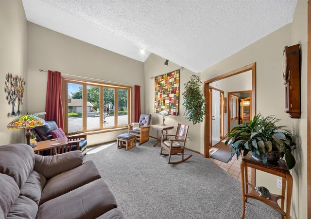 Photo 3 of Single family home for sale at 1116 Knoll Ct NW, Rochester, MN 55901 | MLS# 7102560 | Listing updated on 2026-09-15