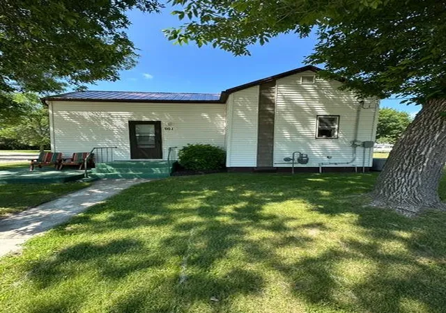 Photo 1 of Single family home for sale at 501 Jefferson Ave, Argyle, MN 56713 | MLS# 7102842 | Listing updated on 2026-09-11