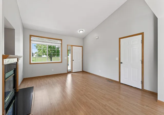 Photo 3 of Sale Pending at 10501 Jason Ln, Albertville, MN 55301 | MLS# 7103060 | Listing updated on 2026-09-15