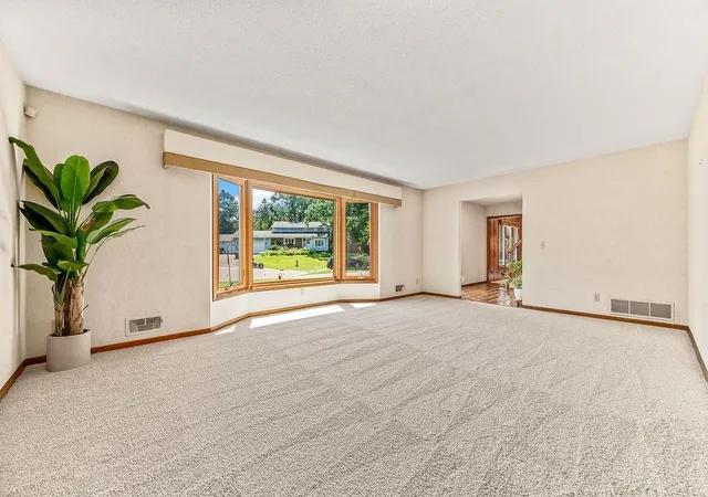 Photo 2 of Single family home for sale at 792 Mimosa Ln, Saint Paul, MN 55112 | MLS# 7103267 | Listing updated on 2026-10-29