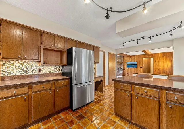 Photo 4 of Single family home for sale at 792 Mimosa Ln, Saint Paul, MN 55112 | MLS# 7103267 | Listing updated on 2026-10-29