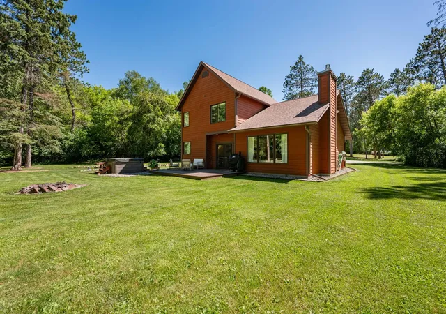 Photo 3 of Single family home for sale at 1903 White Tail Ln, Grand Rapids, MN 55744 | MLS# 7103749 | Listing updated on 2026-09-12