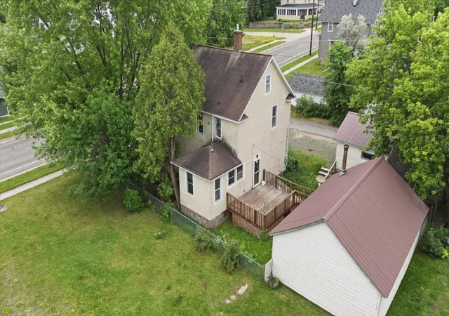 Photo 3 of Single family home for sale at 217 3rd Avenue Nw, Chisholm, MN 55719 | MLS# 7103836 | Listing updated on 2026-10-01