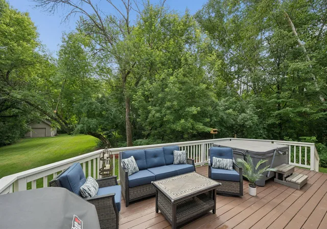 Photo 4 of Sale Pending at 5676 Nelmark Ave NE, Saint Michael, MN 55376 | MLS# 7104062 | Listing updated on 2026-09-23