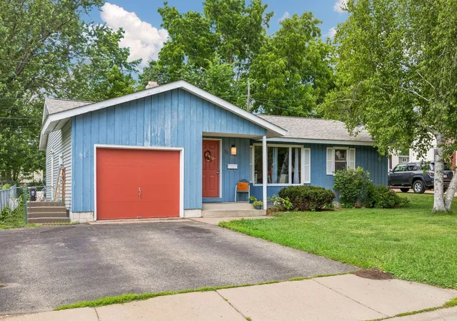 Photo 3 of Sale Pending at 711 Saint Croix St N, Hudson, WI 54016 | MLS# 7104224 | Listing updated on 2026-09-11