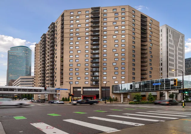 Listing Photo 2 - Condo for sale in building located at 121 Washington Ave S, Minneapolis, MN 55401 - Unit #1104