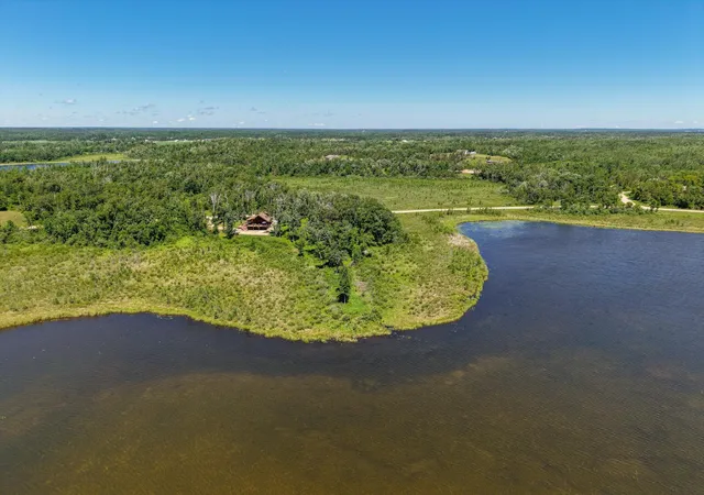Photo 2 of Single family home for sale at 6300 Boot Lake Rd Sw, Bemidji, MN 56601 | MLS# 7104672 | Listing updated on 2026-09-14