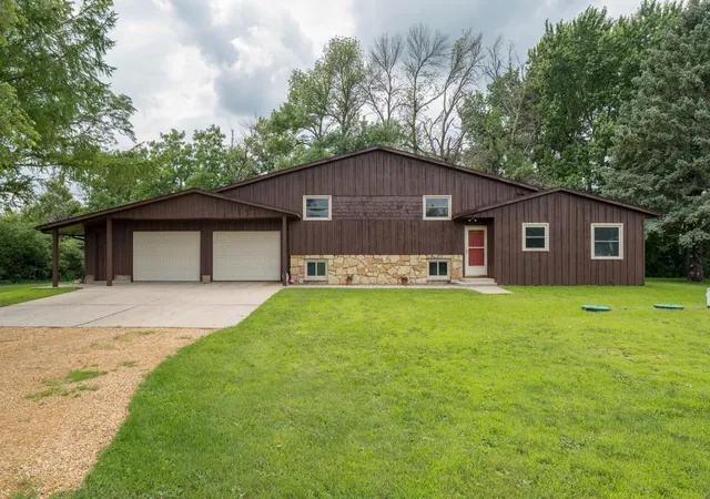 Single family home for sale at 56977 142nd Street, Mapleton, MN 56065 | MLS# 7104771