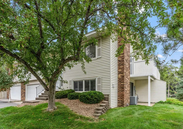 Photo 2 of Single family home for sale at 1415 W 140th Street, Burnsville, MN 55337 | MLS# 7104782 | Listing updated on 2026-09-15