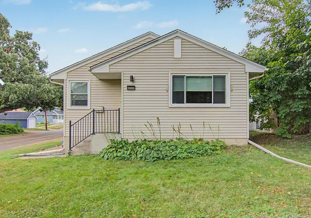 Photo 1 of Sale Pending at 3456 Lee Ave N, Crystal, MN 55422 | MLS# 7105133 | Listing updated on 2026-09-15