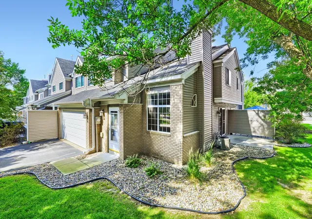 Photo 3 of Sale Pending at 18169 Settlers Way, Eden Prairie, MN 55347 | MLS# 7105218 | Listing updated on 2026-09-11