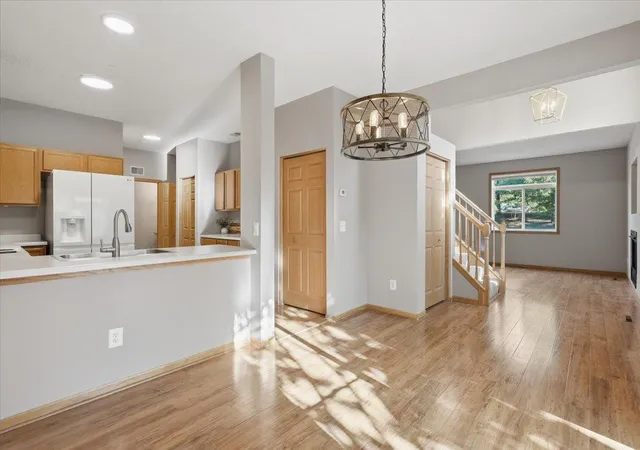 Photo 3 of Single family home for sale at 537 Woodduck Dr #F, Saint Paul, MN 55125 | MLS# 7105510 | Listing updated on 2026-09-15