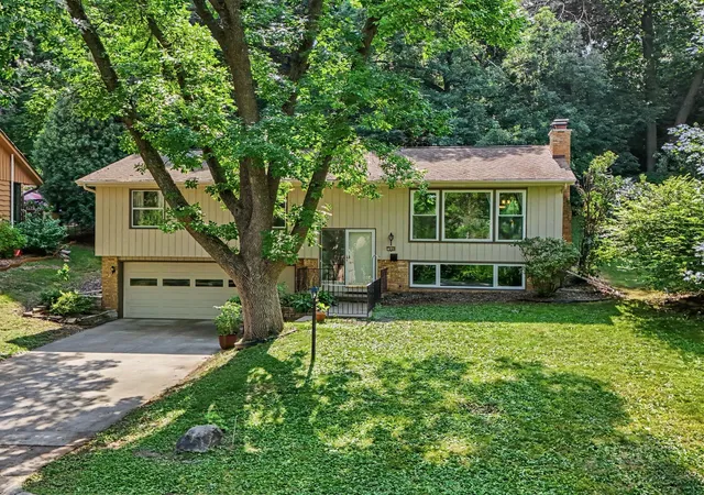 Photo 2 of Single family home for sale at 1644 Kilmer Ave, Minneapolis, MN 55426 | MLS# 7105682 | Listing updated on 2026-09-12