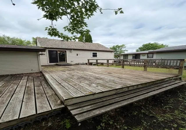 Photo 3 of Sale Pending at 306 Sw Brown St, Verndale, MN 56481 | MLS# 7106039 | Listing updated on 2026-09-10