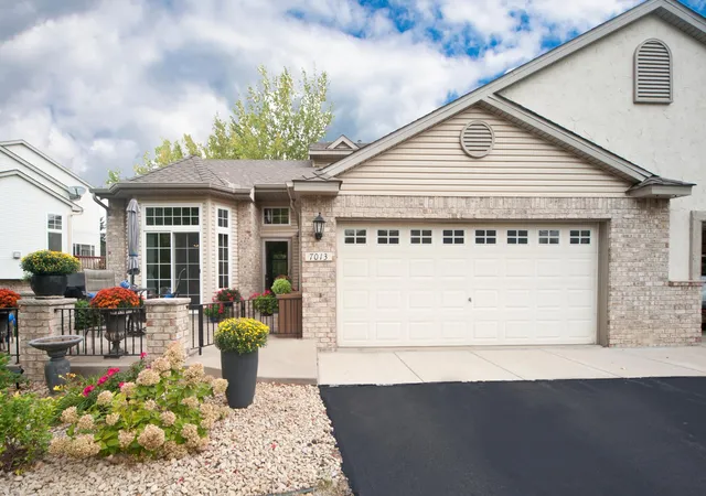 Photo 3 of Single family home for sale at 7013 Connelly Ct, Savage, MN 55378 | MLS# 7106158 | Listing updated on 2026-09-15
