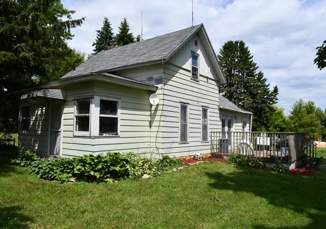 Single family home for sale at 56844 205th Avenue, Dodge Center, MN 55927 | MLS# 7106321