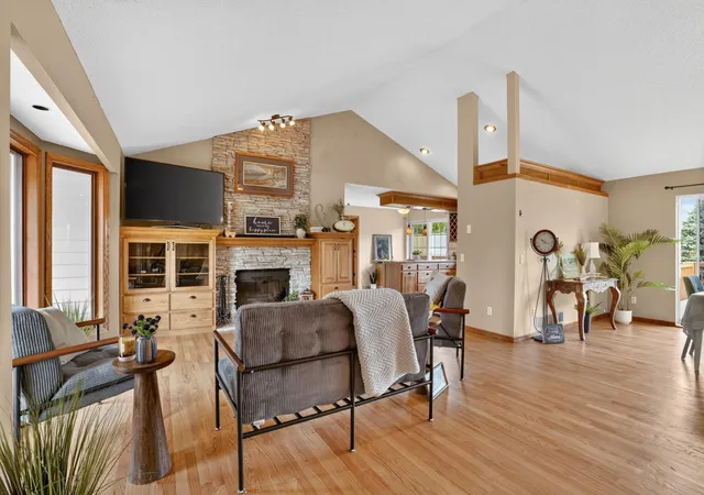 Photo 1 of Single family home for sale at 3065 225th Street W, Farmington, MN 55024 | MLS# 7106501 | Listing updated on 2026-09-09