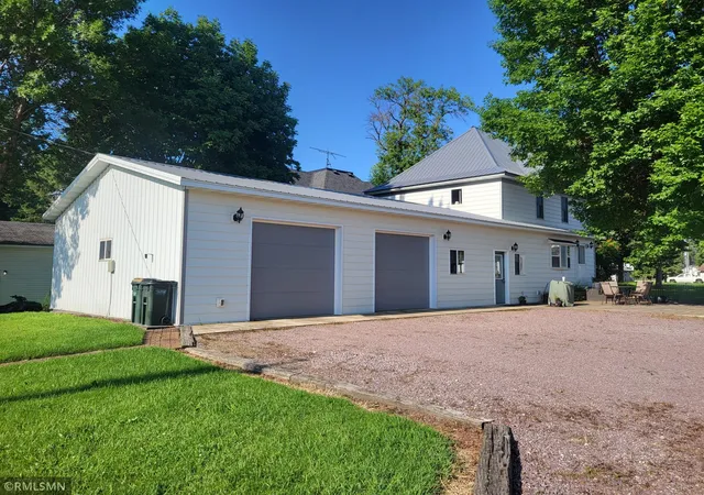 Photo 2 of Single family home for sale at 500 Bowman St, Stewart, MN 55385 | MLS# 7106566 | Listing updated on 2026-09-11