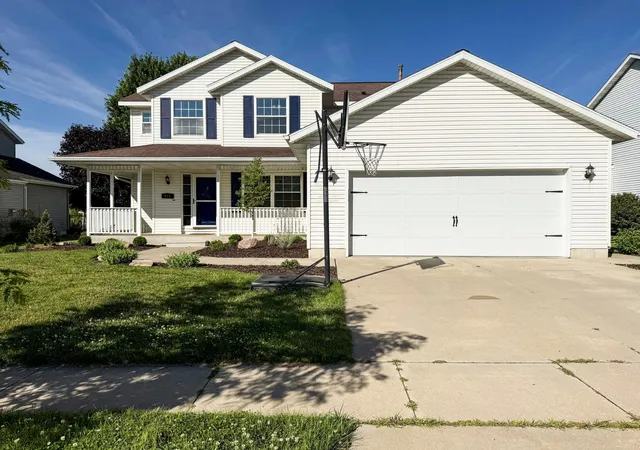 Photo 1 of Single family home for sale at 411 Waterview Ln Nw, Rochester, MN 55901 | MLS# 7106766 | Listing updated on 2026-09-15