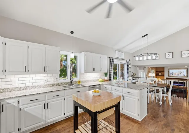 Photo 4 of Sale Pending at 5790 Newgate Ave N, Stillwater, MN 55082 | MLS# 7106927 | Listing updated on 2026-09-13