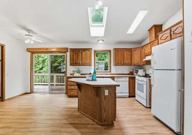 Photo 3 of Sale Pending at 1534 Larpenteur Ave E, Saint Paul, MN 55109 | MLS# 7107189 | Listing updated on 2026-10-22