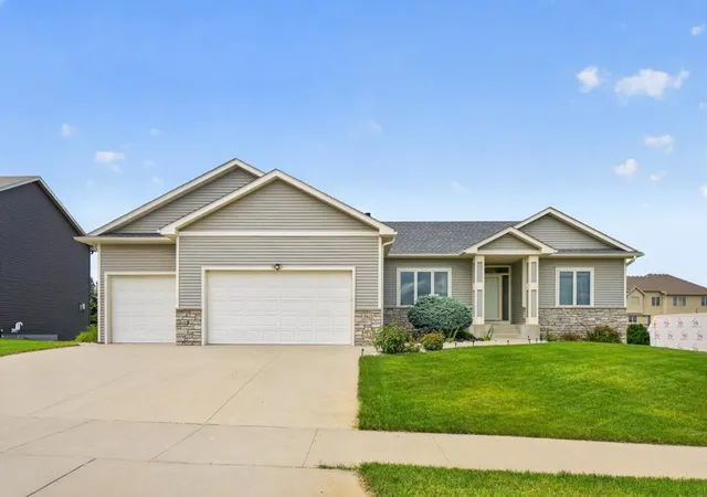 Photo 1 of Sale Pending at 3413 Stonehedge Dr Ne, Rochester, MN 55906 | MLS# 7107224 | Listing updated on 2026-09-11