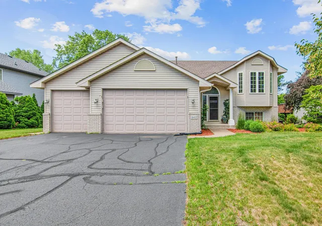 Photo 1 of Single family home for sale at 8417 Ashford Rd, Saint Paul, MN 55125 | MLS# 7107248 | Listing updated on 2026-09-15