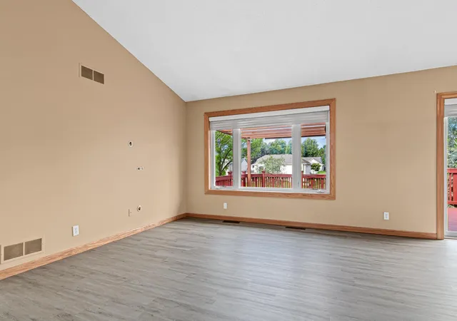 Photo 2 of Single family home for sale at 8417 Ashford Rd, Saint Paul, MN 55125 | MLS# 7107248 | Listing updated on 2026-09-15