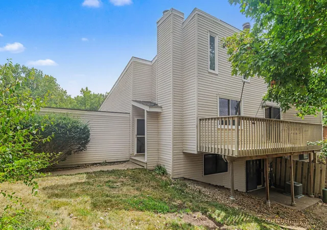 Photo 3 of Single family home for sale at 5626 N Innsbruck Ct, Fridley, MN 55432 | MLS# 7107332 | Listing updated on 2026-09-12