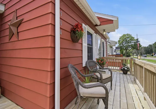 Photo 3 of Single family home for sale at 904 14th Avenue Se, Austin, MN 55912 | MLS# 7107687 | Listing updated on 2026-09-10