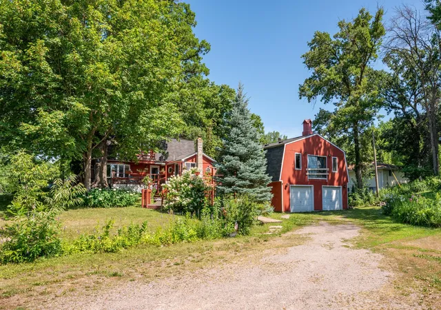 Photo 2 of Single family home for sale at 1754 Wildhurst Ln, Mound, MN 55364 | MLS# 7107769 | Listing updated on 2026-09-15