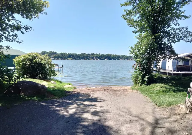 Photo 4 of Single family home for sale at 1754 Wildhurst Ln, Mound, MN 55364 | MLS# 7107769 | Listing updated on 2026-09-15