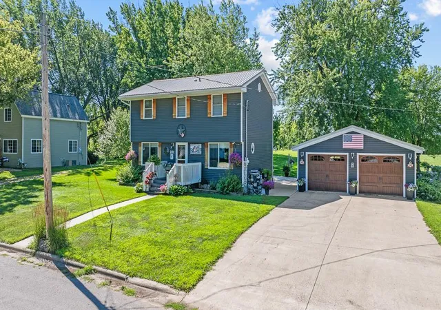 Photo 2 of Single family home for sale at 231 4th Street, Garvin, MN 56132 | MLS# 7107980 | Listing updated on 2026-09-11
