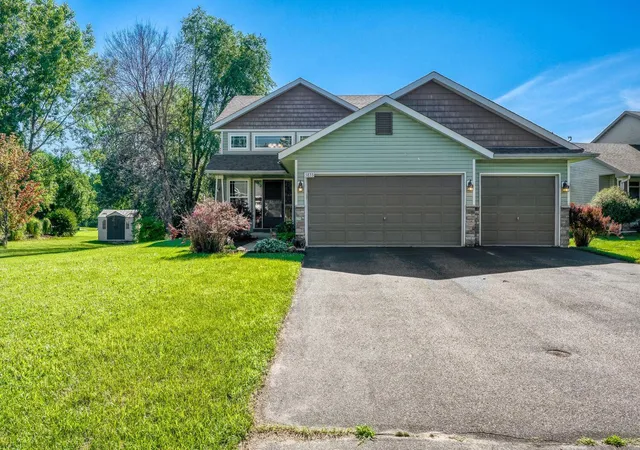 Photo 2 of Single family home for sale at 5833 212th Street N, Forest Lake, MN 55025 | MLS# 7108512 | Listing updated on 2026-09-11