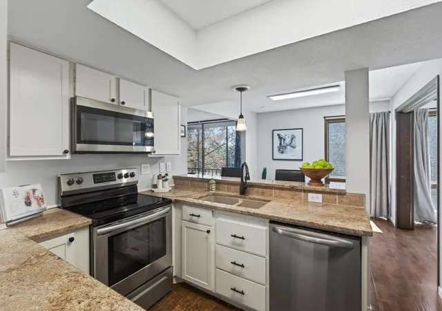 Photo 1 of Condo for sale at 6085 Lincoln Dr #225, Minneapolis, MN 55436 | MLS# 7108559 | Listing updated on 2026-09-10