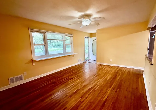 Photo 3 of Single family home for sale at 4333 Rahn Rd, Saint Paul, MN 55122 | MLS# 7109099 | Listing updated on 2026-09-09