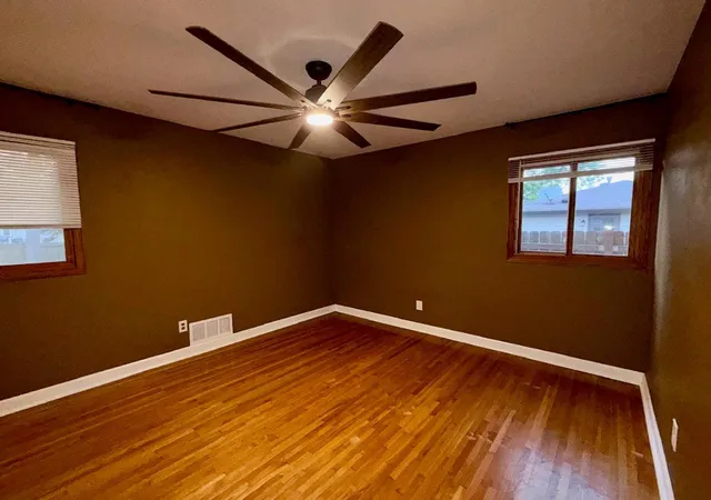 Photo 4 of Single family home for sale at 4333 Rahn Rd, Saint Paul, MN 55122 | MLS# 7109099 | Listing updated on 2026-09-09