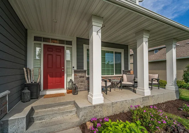 Photo 2 of Single family home for sale at 15224 Valley View Dr, Savage, MN 55378 | MLS# 7109208 | Listing updated on 2026-09-10
