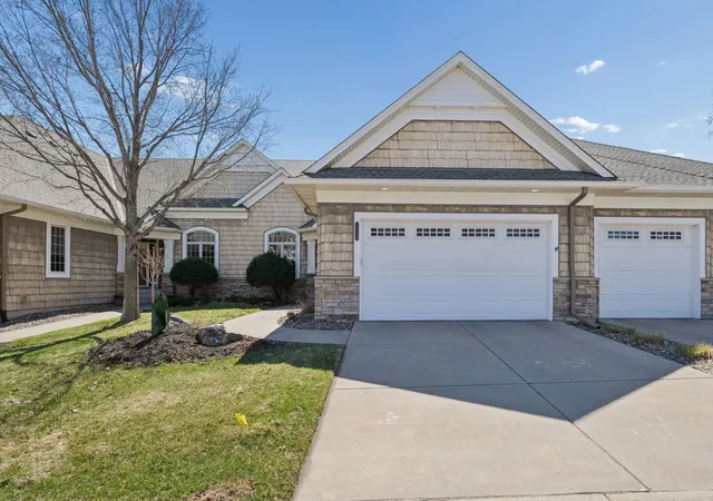 Photo 1 of Single family home for sale at 10100 Indigo Dr, Eden Prairie, MN 55347 | MLS# 7109276 | Listing updated on 2026-09-11
